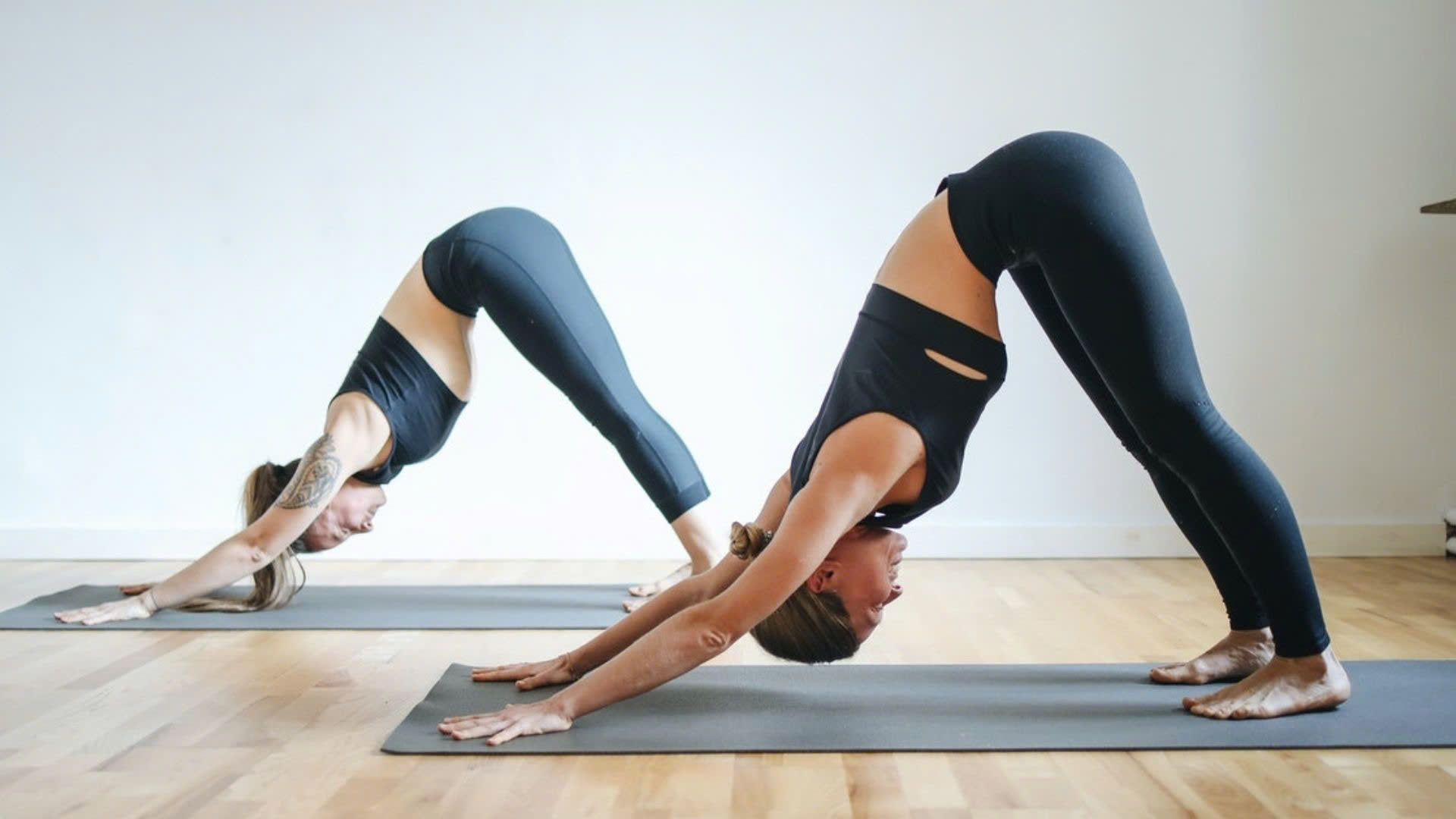 Nên tập Yoga hay Pilates cho người mới bắt đầu  Lựa chọn thông minh cho sức khỏe toàn diện 
