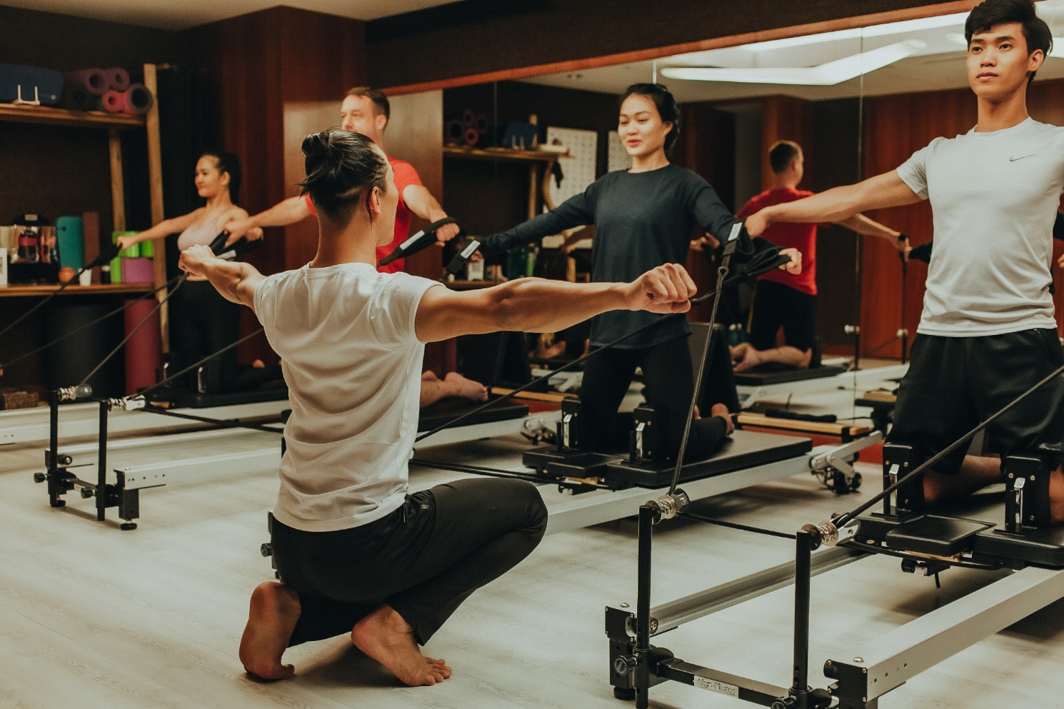 Chi phí tập luyện Pilates bao nhiêu tiền? Có thực sự là bộ môn của người giàu? 