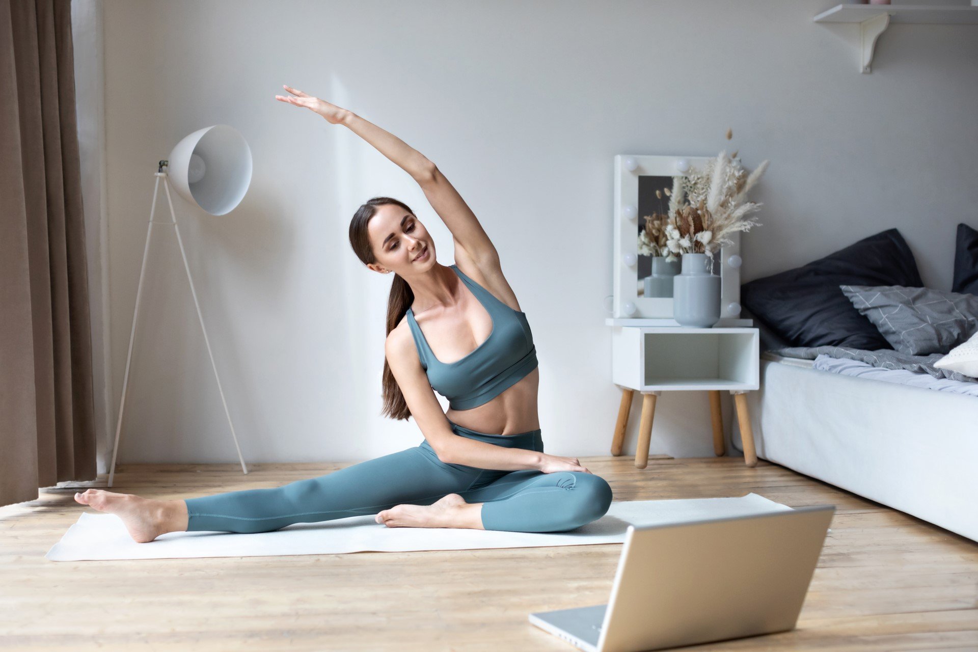 Pilates – Hành trình phục hồi cho người bị vẹo cột sống